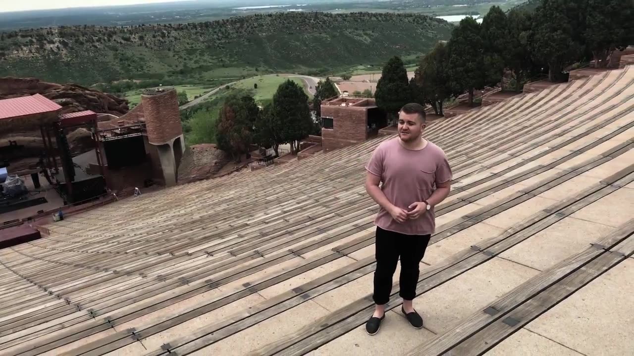 Glenn & Ronan do To Build A Home at Red Rocks