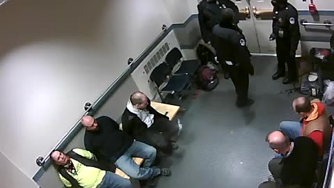 1657HQOB02PrisonerProcessingLobby_2021-01-06_18h20min00s797ms.mp4