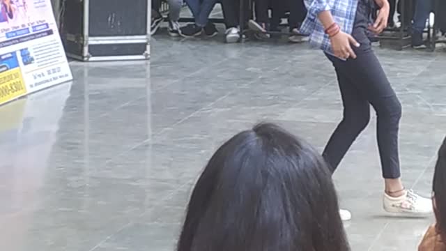 Hot dance | college dance | college function | college program | best dance performance
