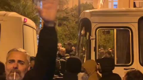 В Сухуми столкновения переходят в вяло текущий характер