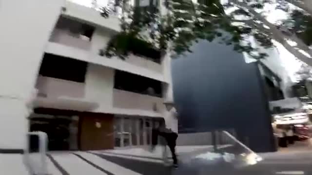 Rusos haciendo parkour en edificó gigantes