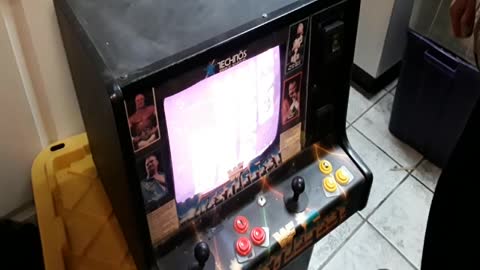 WWF Wrestlefest Table Bar Top Video Arcade Game + Zonks Pop Culture Worlds Record Trade Ins