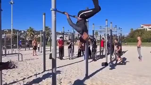 Calisthenics Freestyle Training