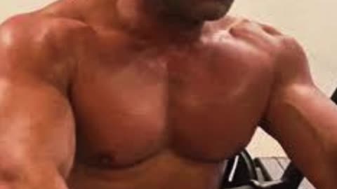 Ultimate Guide to a 6 pack Abs FREE eBook