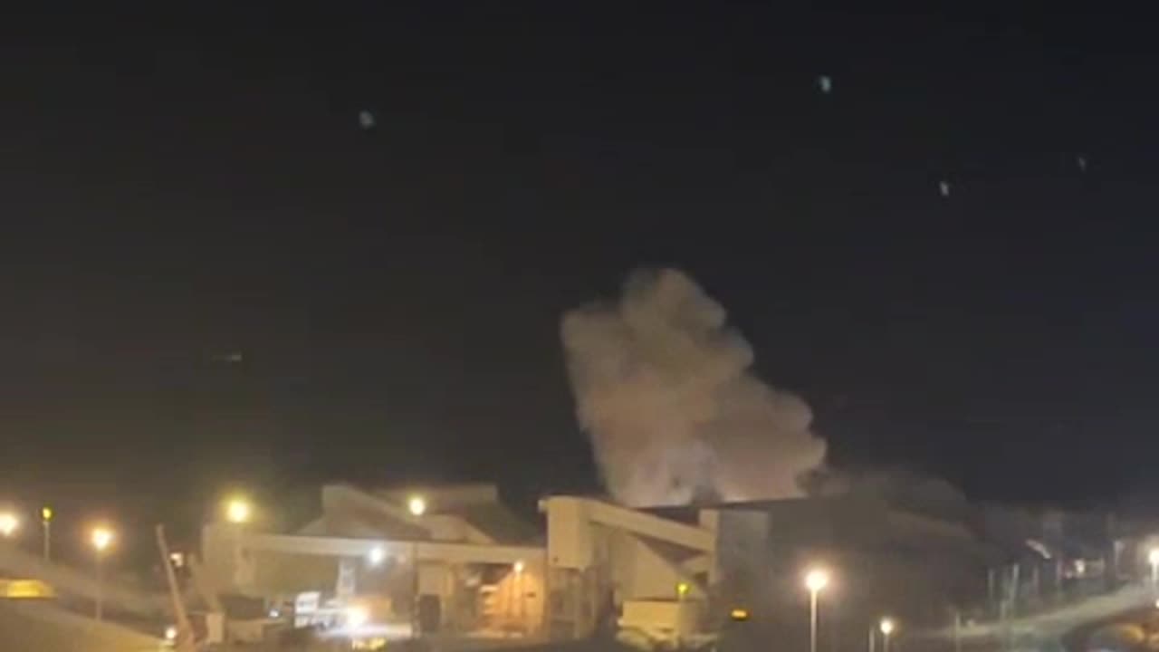 Footage shows the explosive-laden drone impact in Eilat this evening.