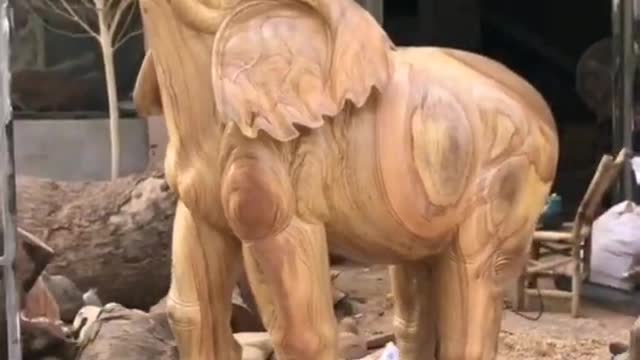 Making Elephant Wood Sculpture With Only A Chainsaw!