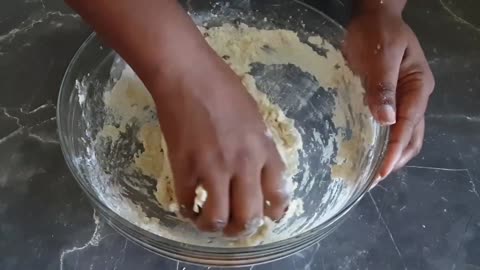 HOW TO MAKE THE PERFECT SOFT MAHAMRI | SOFT MANDAZI RECIPE| SWAHILI MAHAMRI