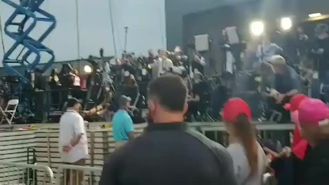 Chanting "CNN SUCKS" at TRUMP Rally in PA! What a great time that was...