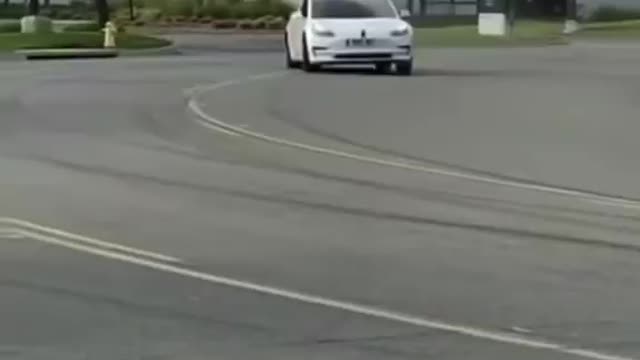 Who says Tesla’s can’t drift?