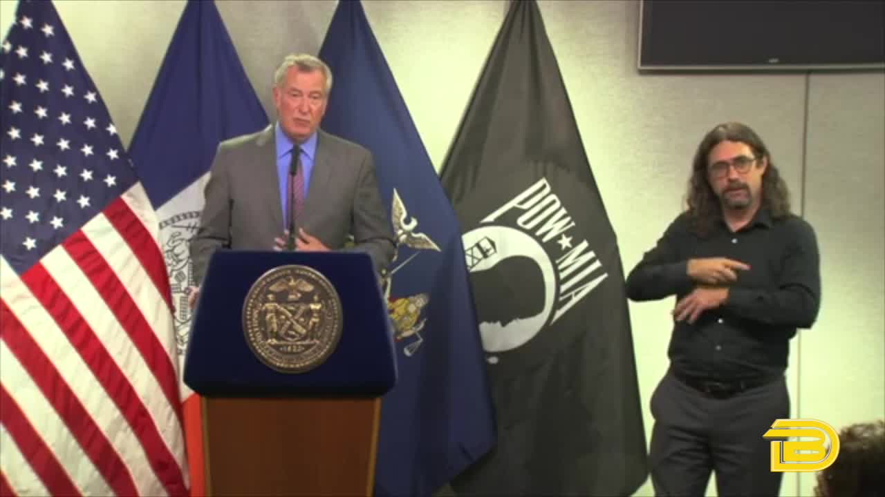 De Blasio Trashes Cuomo, Says He Doesn't Understand 14-Day Wait