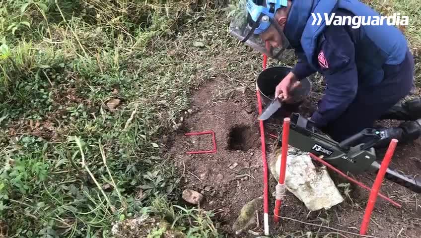 video del batallón de ingenieros de desminado humanitario