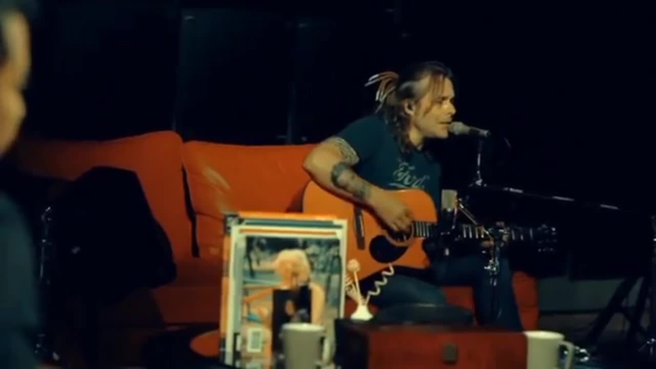 Mike Tramp - You're all i need (acoustic version) Lead vocalist of white lion (former)