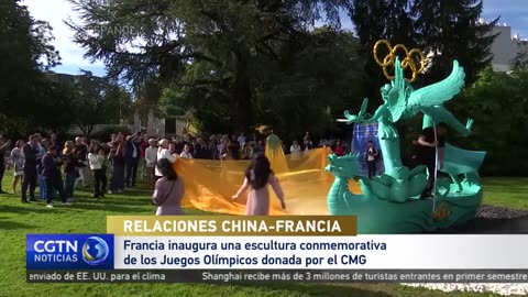 Francia inaugura una escultura conmemorativa de los Juegos Olímpicos donada por el CMG