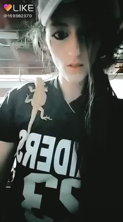 When you’re talking but they’re not listening