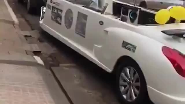 Bolsonaro tirando onda.