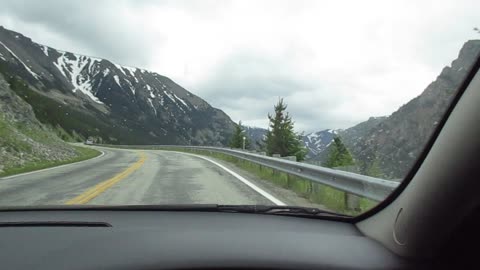 Stupid Tourist on Beartooth Pass