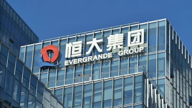 Killer Hospitals, Omicron Panic and the Evergrande Domino Falls