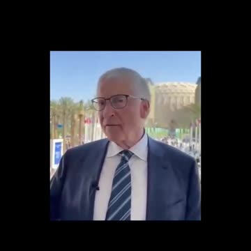 "Climate Change & Food Expert" Bill Gates at it again...