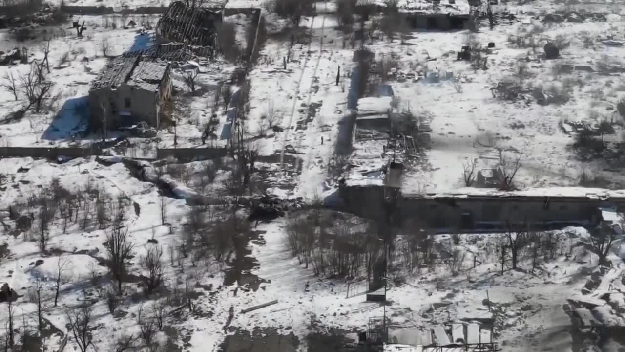 Ukrainian paratroopers destroyed invaders' tanks