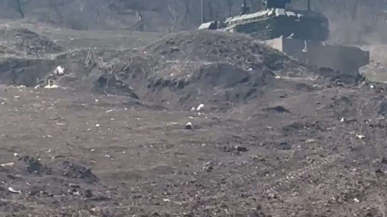 Tank crew training before combat operations