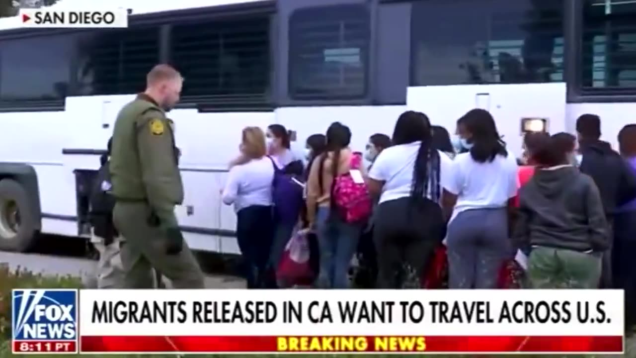 USA: Mass Illegal Immigrants Street Releases In San Diego, California!