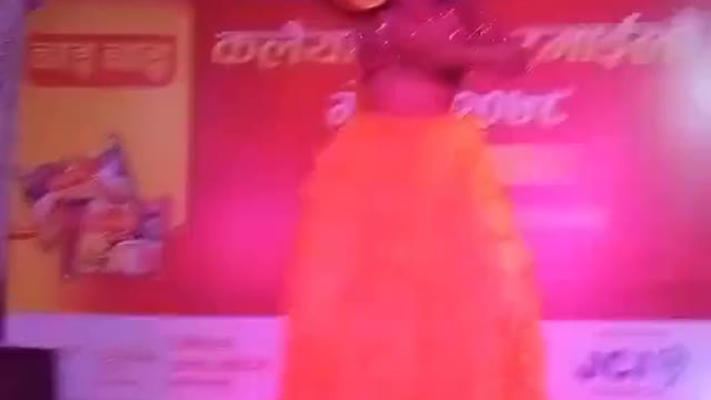 Bhojpuri hot Dance