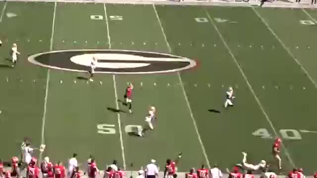 Georgia wasted NO TIME getting on the board at Kent State 💨