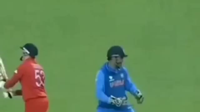 Ms Dhoni funny video