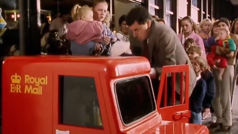 Comedy Bloggers You Ned to follow, funny video Mr bean comedy video clip