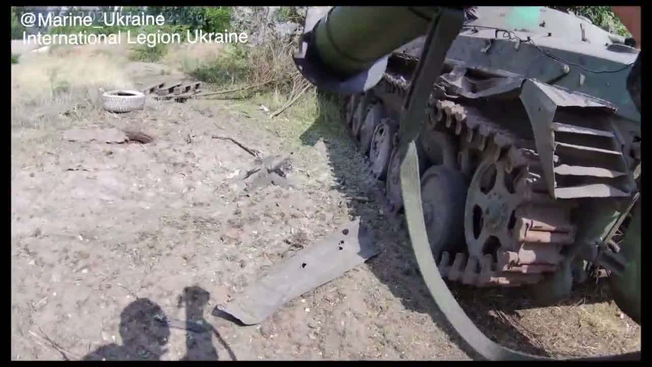 Fighters of the "Foreign Legion of Ukraine" move through Severodonetsk