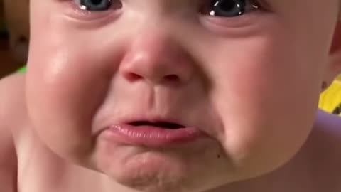 Funny Confusing baby - Cute video shorts