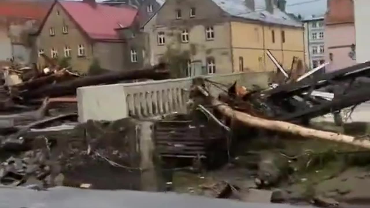 Zniszczenia w Lądku Zdroju.