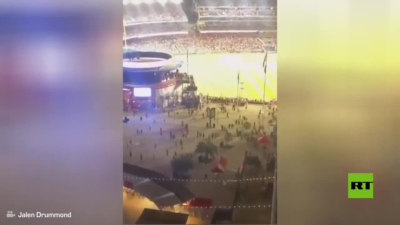 Mass escape from Washington Stadium due to shooting