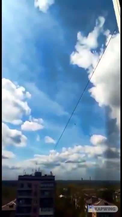 Pair of Russian Sukhoi Su-25 jets over Horlivka