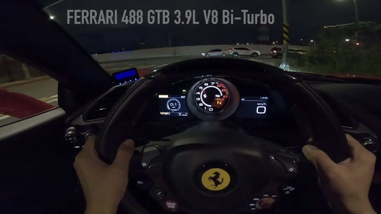 FERRARI 488 BITURBO