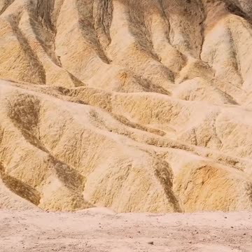 Mars Mountains present at Earths??