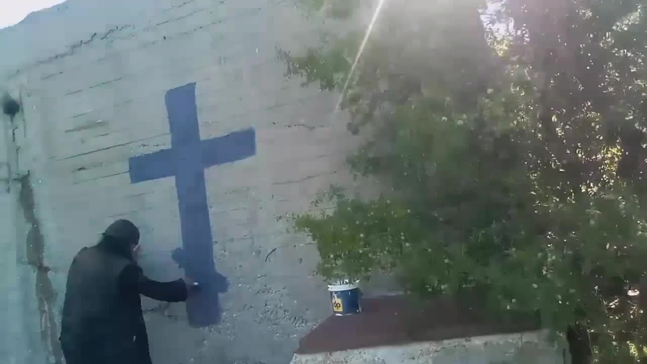 ΓΙΑ ΝΑ ΦΕΥΓΟΥΝ ΟΙ ΔΑΙΜΟΝΕΣ