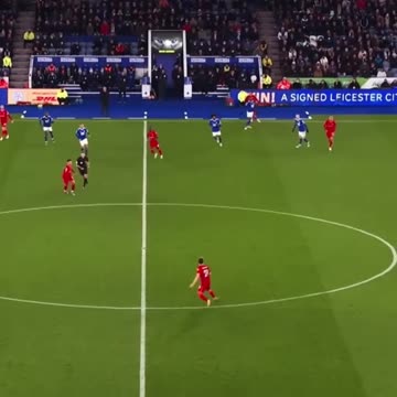 The art of passing by Trent Alexander Arnold