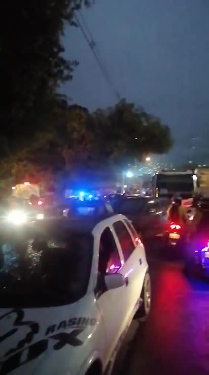 Transportadores informales bloquean varios puntos de Bucaramanga