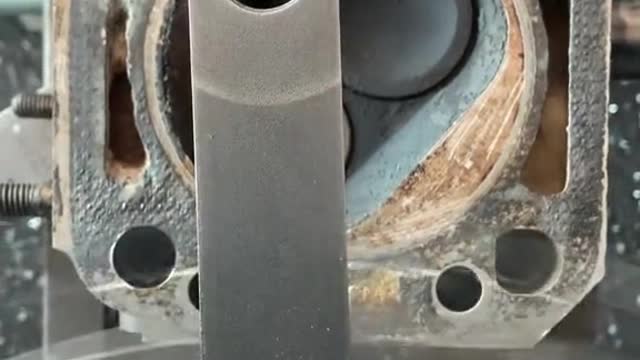 Maintenance of cylinder surface grinding