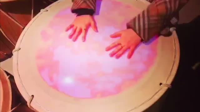 When you play janggu, you'll see a light comes out.