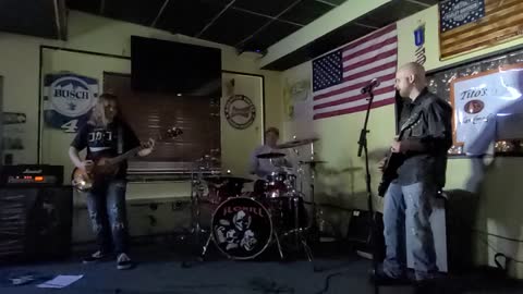 Tin Zelkova "I Feel The Way I Do"