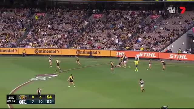 AFL Season Round 1 Richmond V Carlton