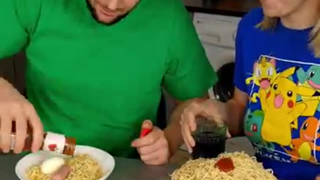 Eat You Own Lunch🍴🍴🍴🍴🍴🍴🍴🍴🍴🍴🍴