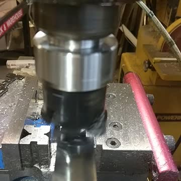Face milling stainless