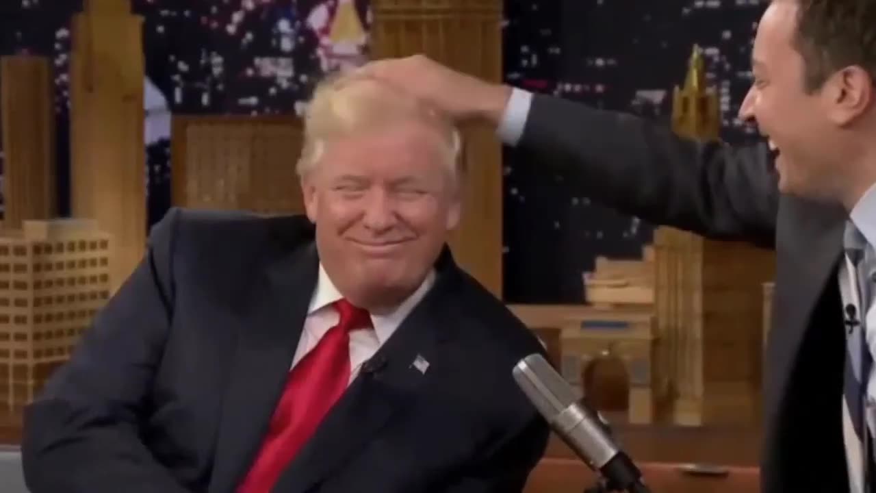 donald trump funny moments || donald trump funny dance