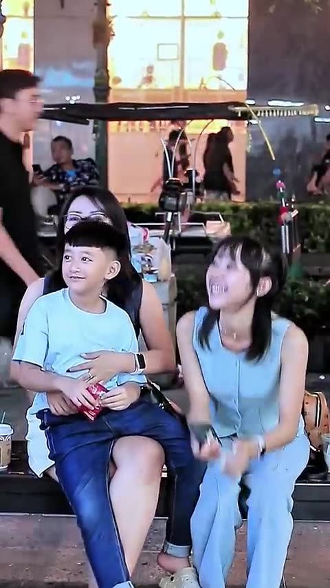 grapje met eten afpakken