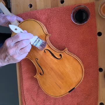 Ranne varnish application