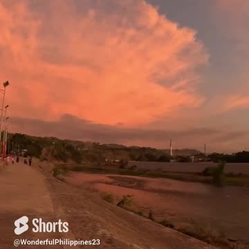 Evening Prayer from the local mosque gives an amazing vibe to this beautiful Philippine sunset!