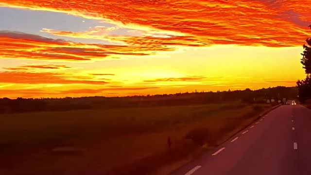 She said she had never seen such a glorious sunset.